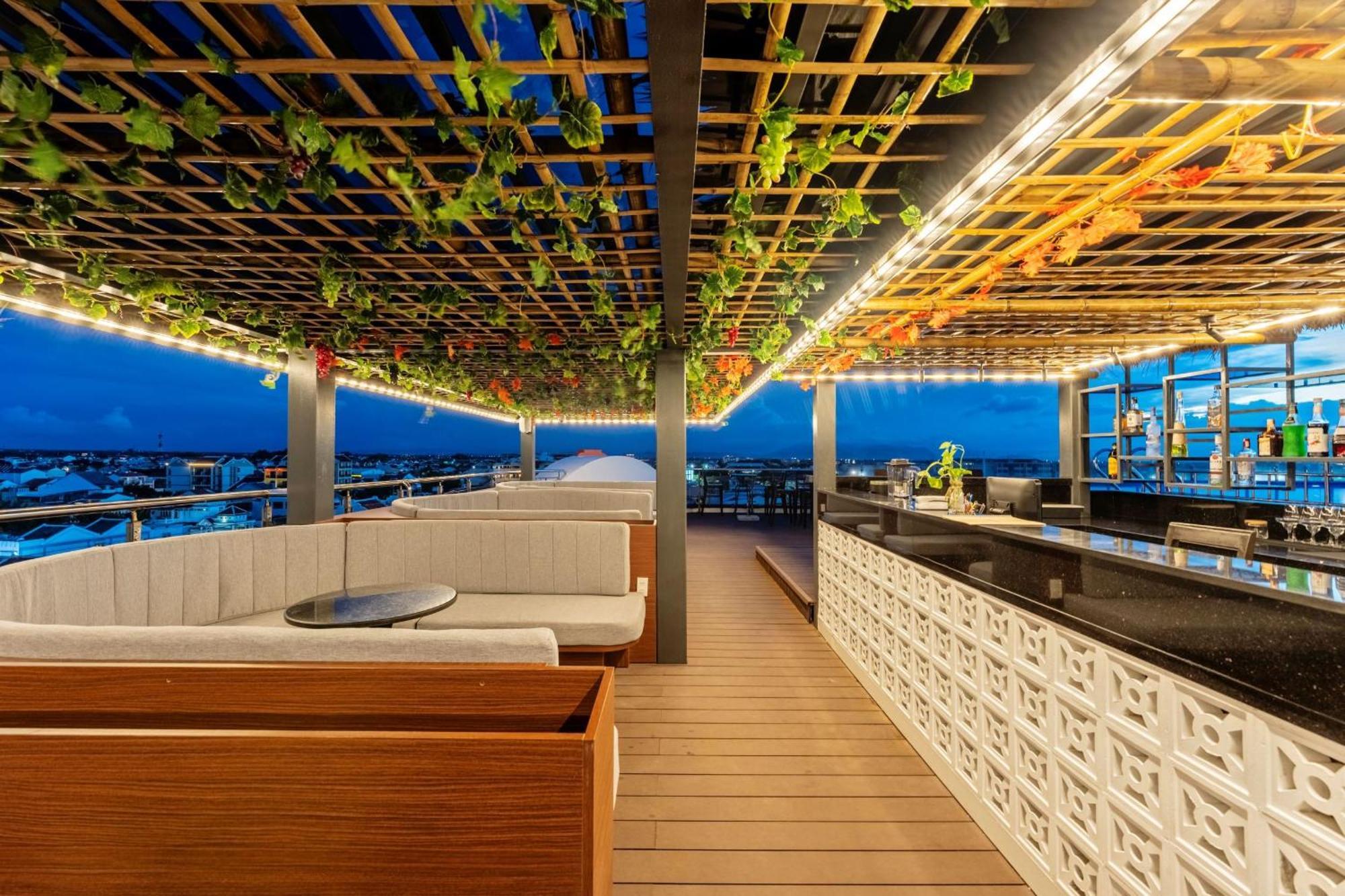 Qualia De Hotel Hoi An - Rooftop Bar City View Dış mekan fotoğraf